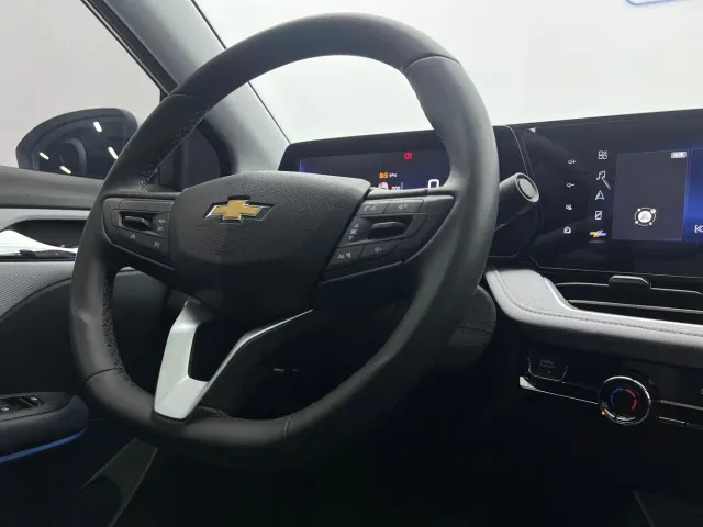 Chevrolet Monza — Фото автомобиля 11