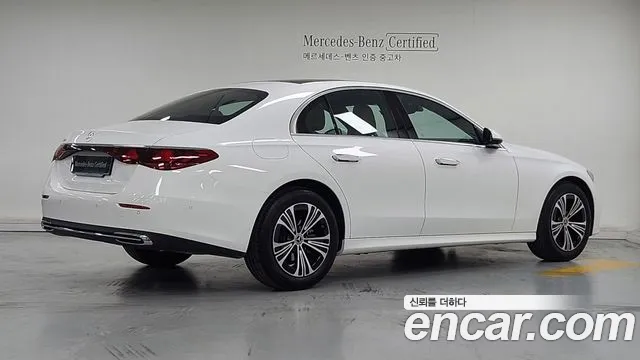 Mercedes-Benz E-Class W214 — Фото автомобиля 2