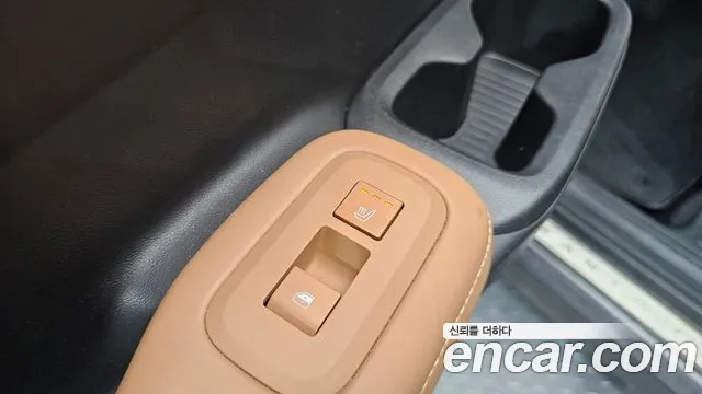 Hyundai Santa Fe — Фото автомобиля 29