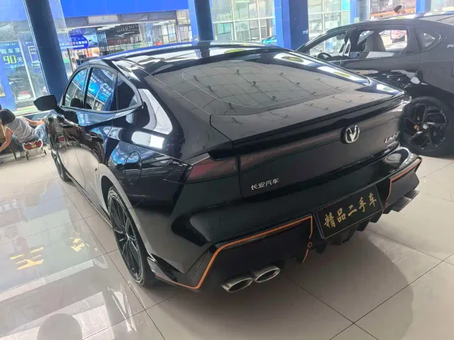 Changan UNI-V — Фото автомобиля 4