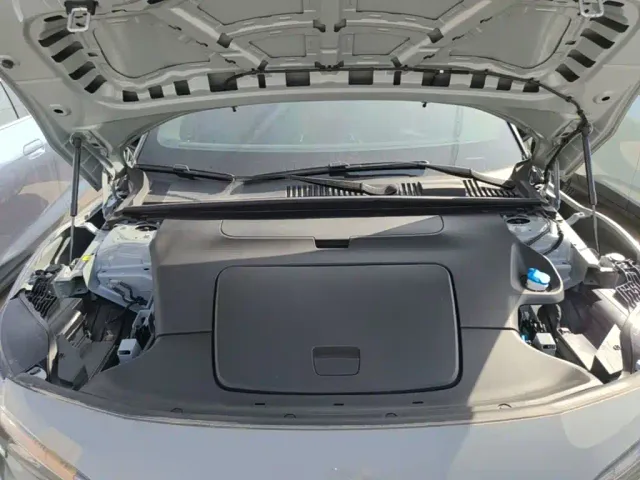 Volvo EX30 — Фото автомобиля 19