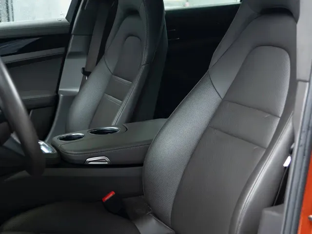 Porsche Panamera — Фото автомобиля 10