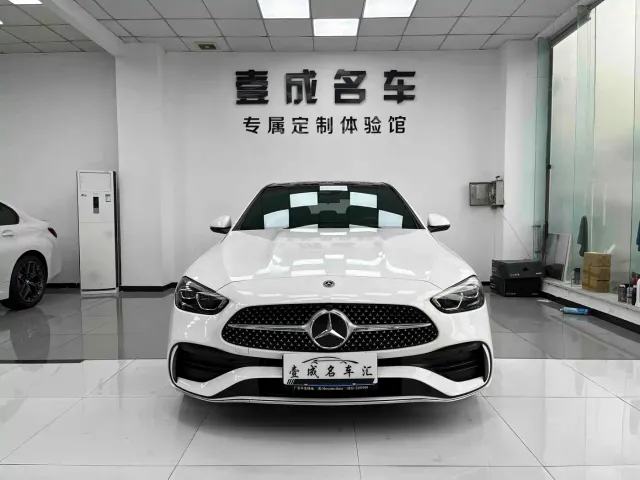 Mercedes-Benz C-Class — Фото автомобиля 2