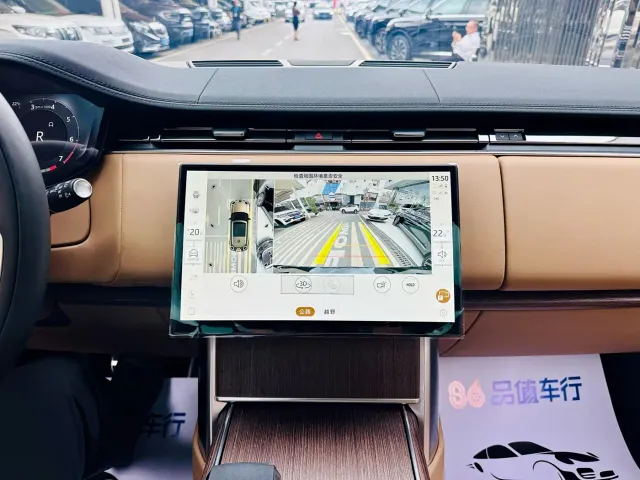 Land Rover Range Rover — Фото автомобиля 12