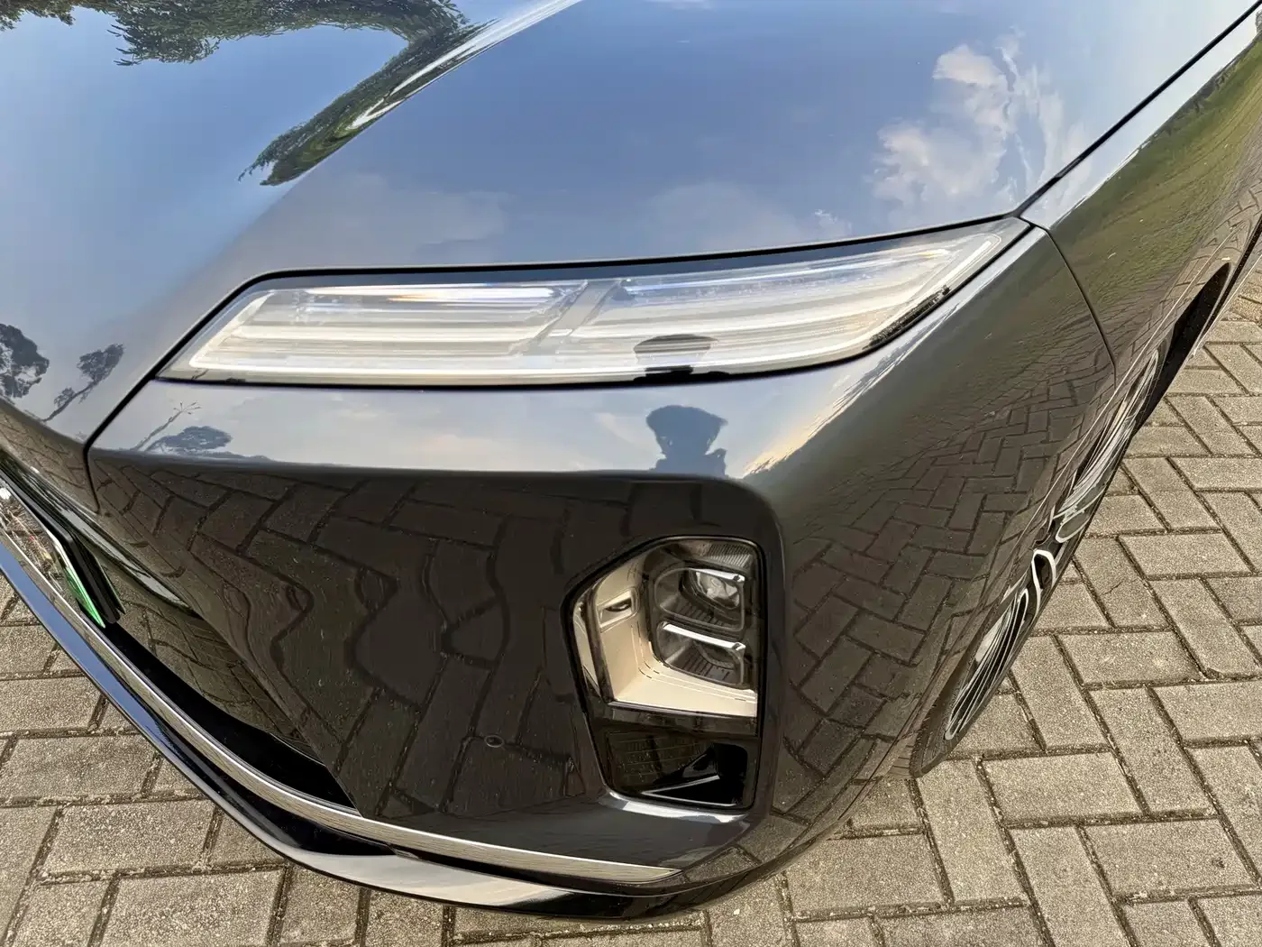NIO NIO ES8 2025 Base Model — Фото автомобиля 15