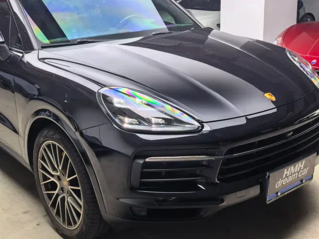 Porsche Cayenne — Фото автомобиля 3