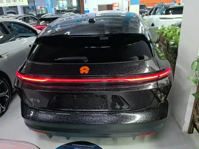 Nio ET5 Touring — Фото автомобиля 5