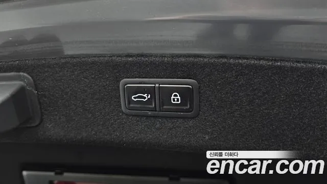 Genesis G80 Бензин 2.5 турбо AWD — Фото автомобиля 15