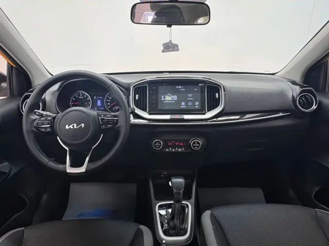 Kia KX1 — Фото автомобиля 15