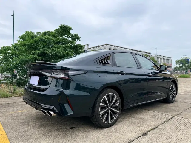 Chery Arrizo 8 — Фото автомобиля 6