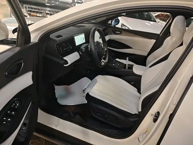 BYD Seal 06 — Фото автомобиля 11