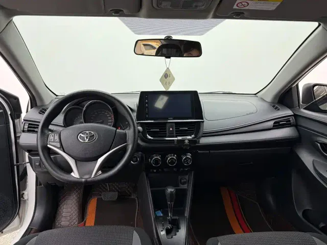Toyota Vios — Фото автомобиля 8
