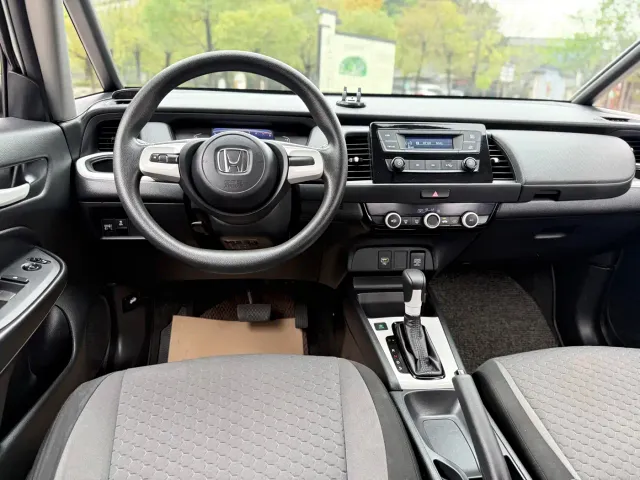 Honda Fit — Фото автомобиля 14