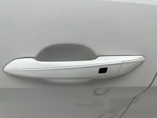 Hyundai Elantra — Фото автомобиля 20