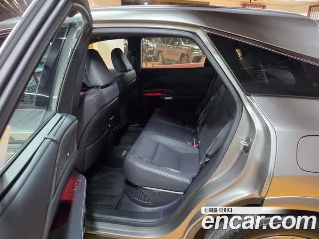 Lexus RX RX350h 5th Gen — Фото автомобиля 12