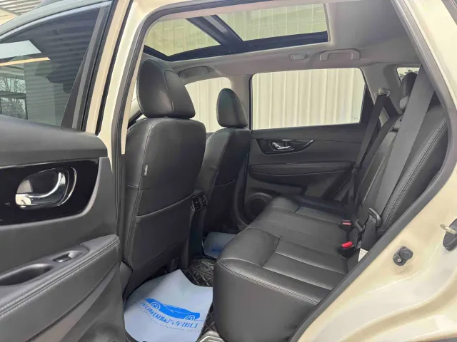 Nissan X-Trail — Фото автомобиля 8