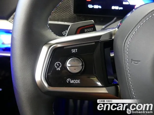 BMW i7 — Фото автомобиля 14