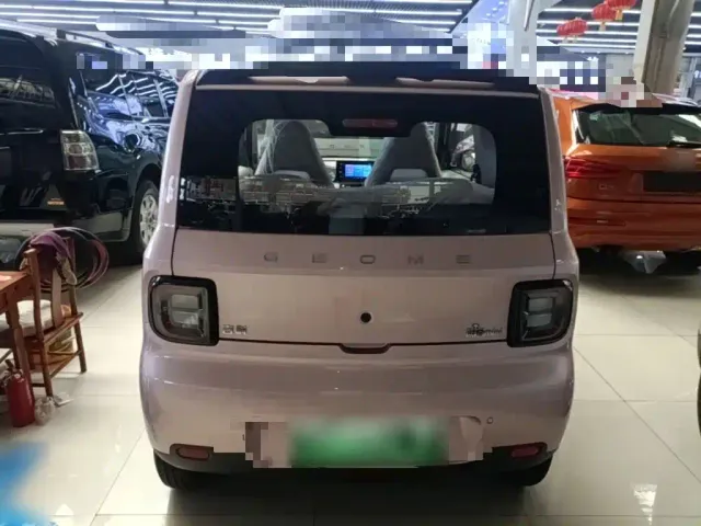 Geely Panda — Фото автомобиля 5