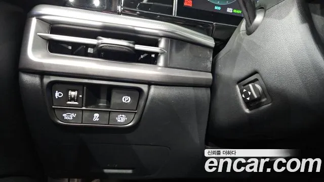 Hyundai Grandeur GN7 — Фото автомобиля 29