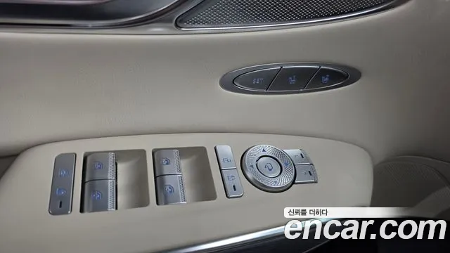 Genesis GV70 — Фото автомобиля 29