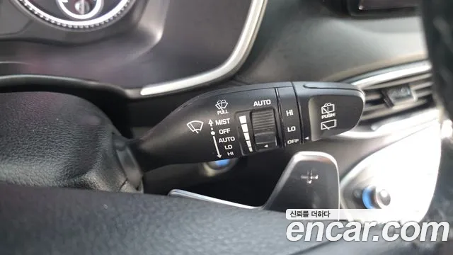 Hyundai Santafe — Фото автомобиля 16
