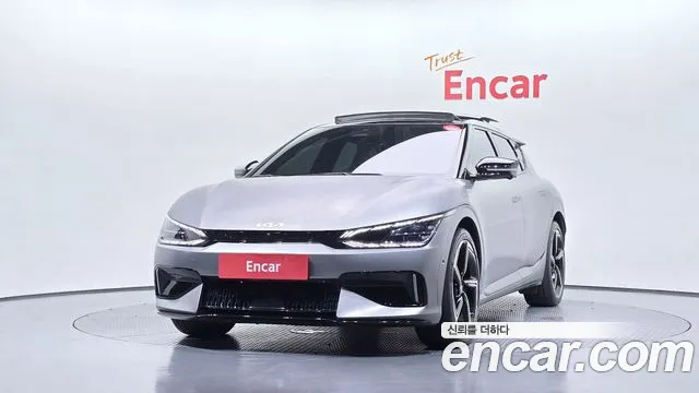 Kia EV6 — Фото автомобиля 3