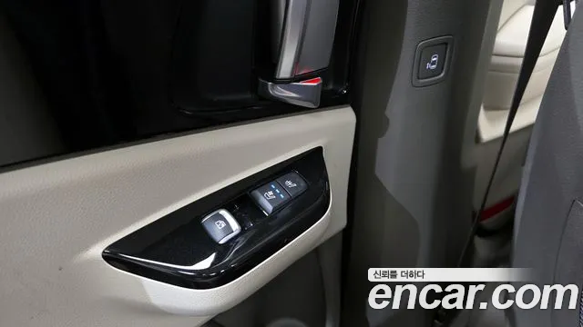 Kia Canival Carnival 4 поколение Бензин 9 мест Noblesse — Фото автомобиля 13