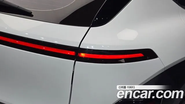Hyundai Kona SX2 — Фото автомобиля 8