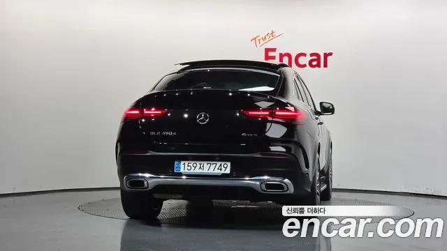 Mercedes-Benz GLE-Class — Фото автомобиля 4