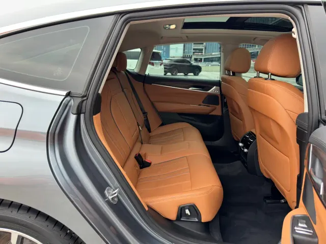 BMW 6 Series Gran Turismo — Фото автомобиля 13