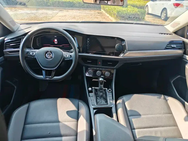 Volkswagen Sagitar — Фото автомобиля 6