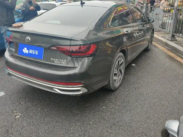 Volkswagen Sagitar — Фото автомобиля 3