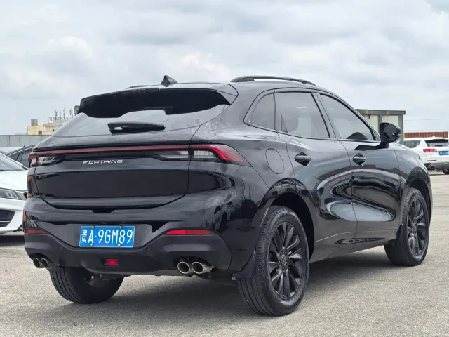 Forthing T5 Evo — Фото автомобиля 4