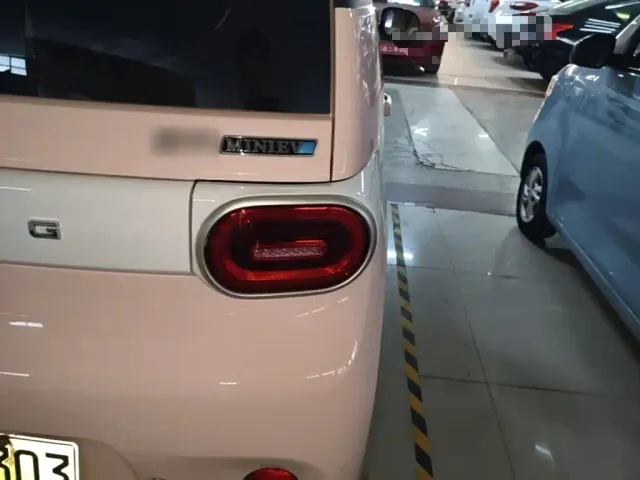 Wuling Hongguang Mini EV — Фото автомобиля 7
