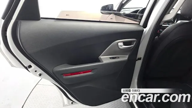 Kia Niro Niro Plus Earth — Фото автомобиля 25
