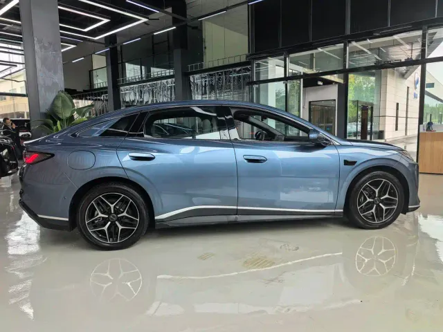 BYD Seal 06 — Фото автомобиля 15