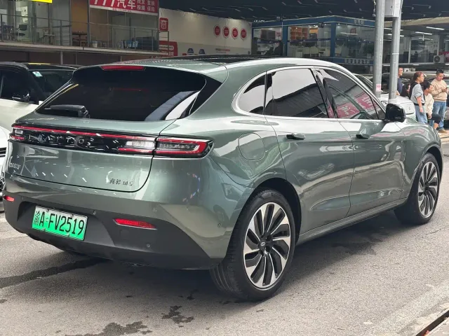 Aito M5 — Фото автомобиля 7