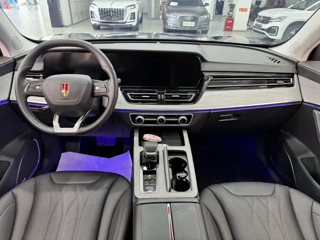 Hongqi HS5 — Фото автомобиля 7