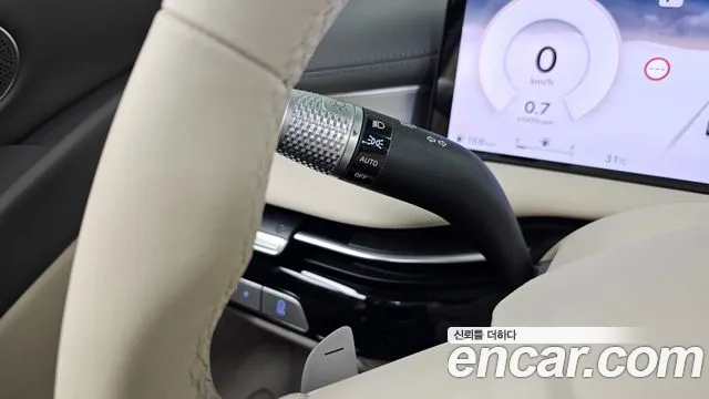 Genesis G80 Бензин 2.5 турбо 2WD — Фото автомобиля 30