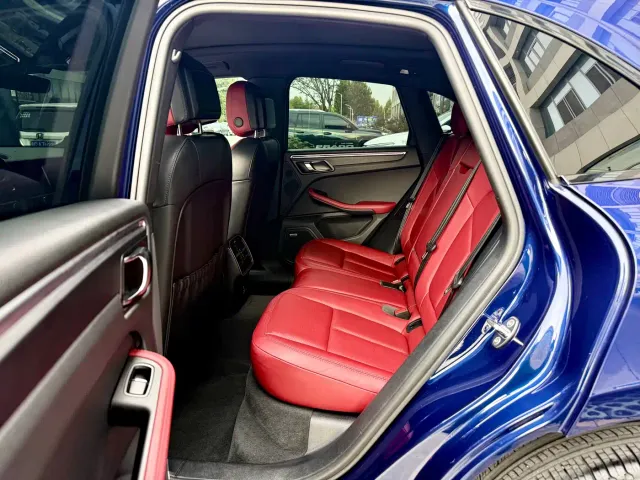 Porsche Macan — Фото автомобиля 8
