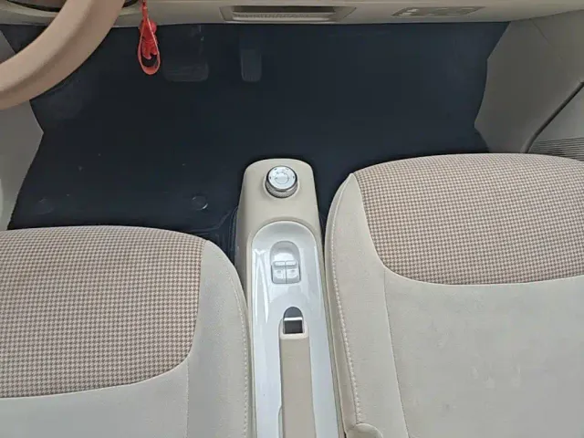 Wuling Hongguang Mini EV — Фото автомобиля 9