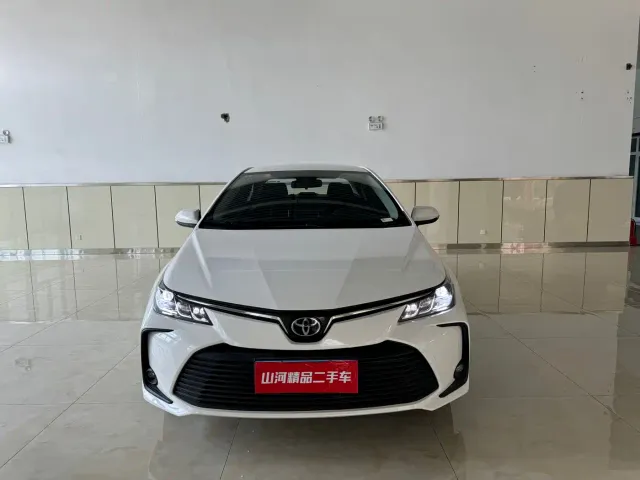 Toyota Corolla — Фото автомобиля 5