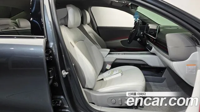 Hyundai Ioniq 6 — Фото автомобиля 16