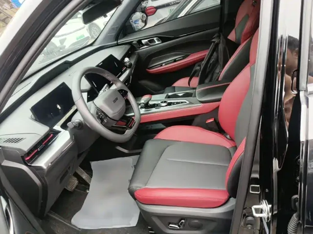 Changan Z6 — Фото автомобиля 14