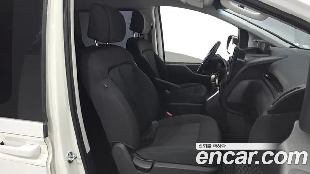 Hyundai Staria Staria Карго 5 мест — Фото автомобиля 12