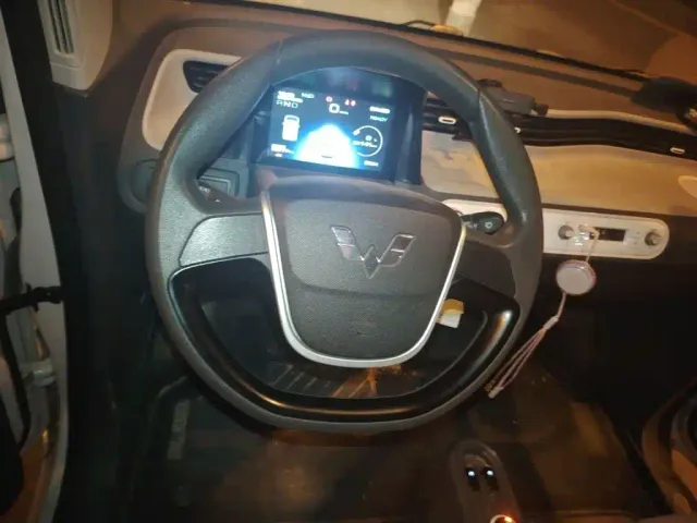 Wuling Hongguang Mini EV — Фото автомобиля 2