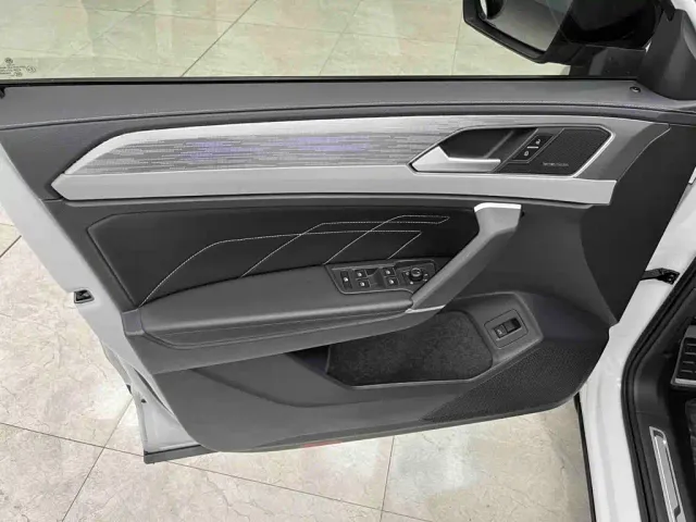 Volkswagen Tayron X — Фото автомобиля 15