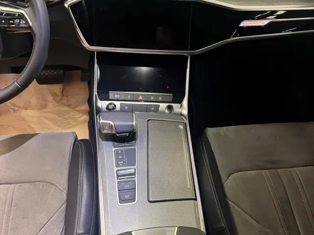 Audi A6L — Фото автомобиля 8
