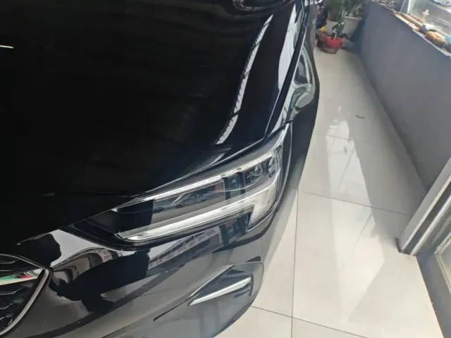 Buick Regal — Фото автомобиля 23