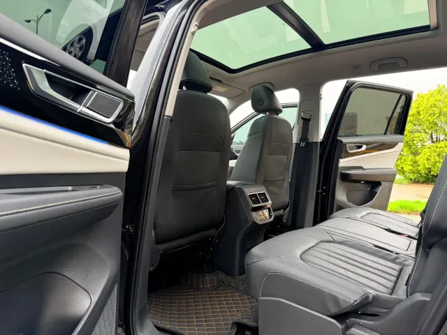 Volkswagen Teramont 2022 330TSI 2WD Premium Luxury — Фото автомобиля 16